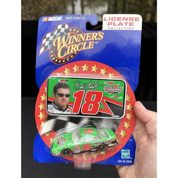 New On Card Vintage Winners Circle #18 Bobby Labonte 1/64 Diecast - Picture 1 of 5
